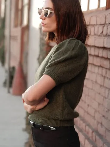 Aria Short Sleeve Cashmere Sweater In Bay Leaf