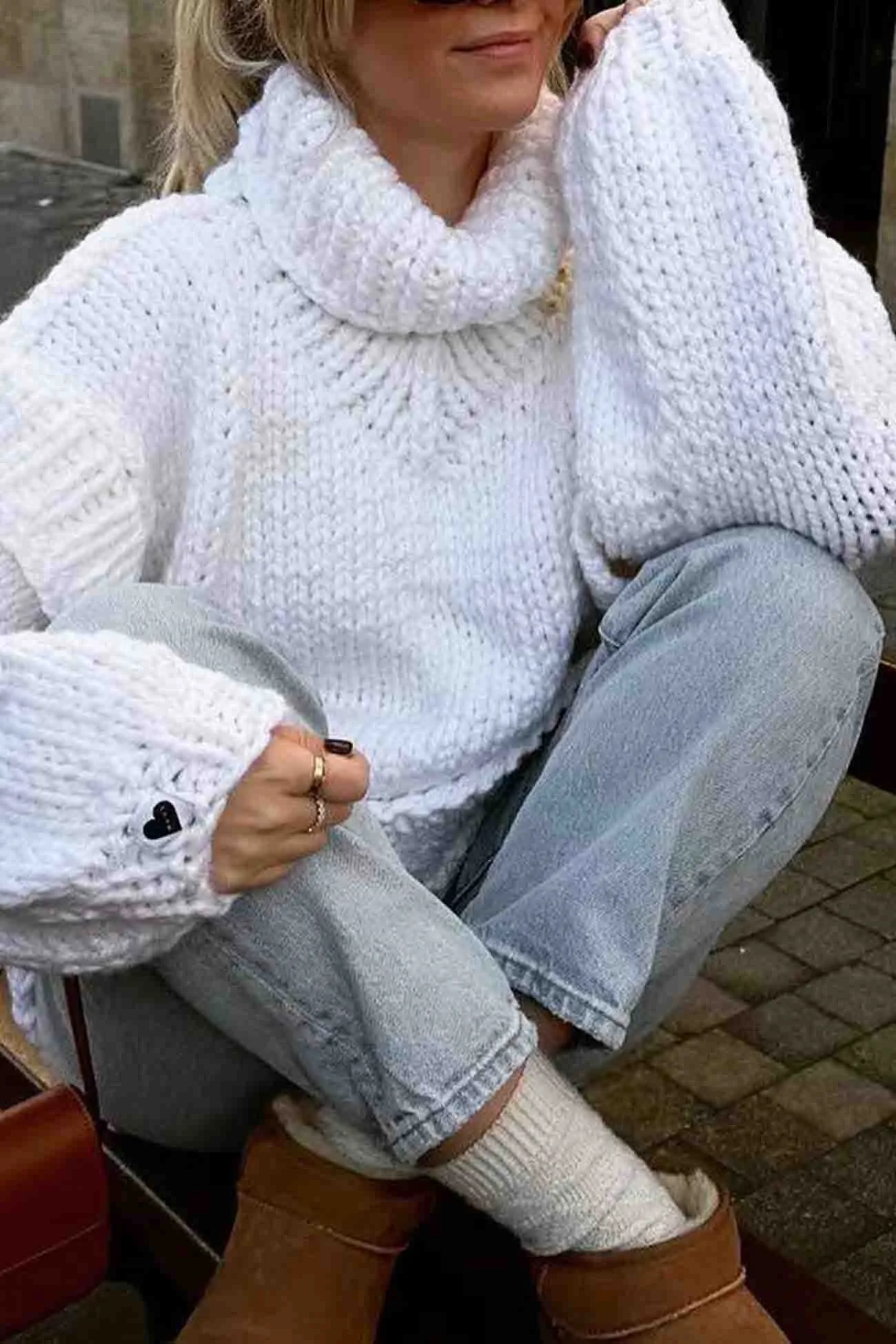 BerryBetty - Solid Long Sleeve Cowl Neck Sweater
