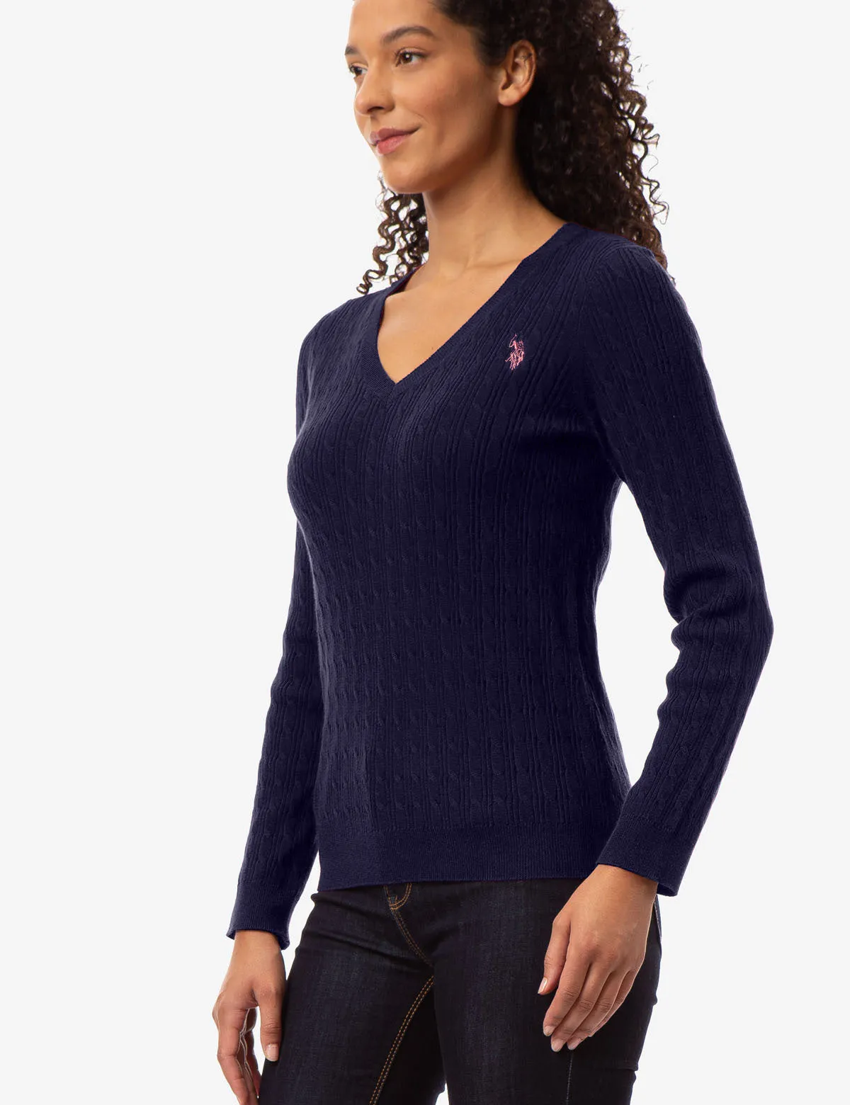 CABLE KNIT V-NECK SWEATER