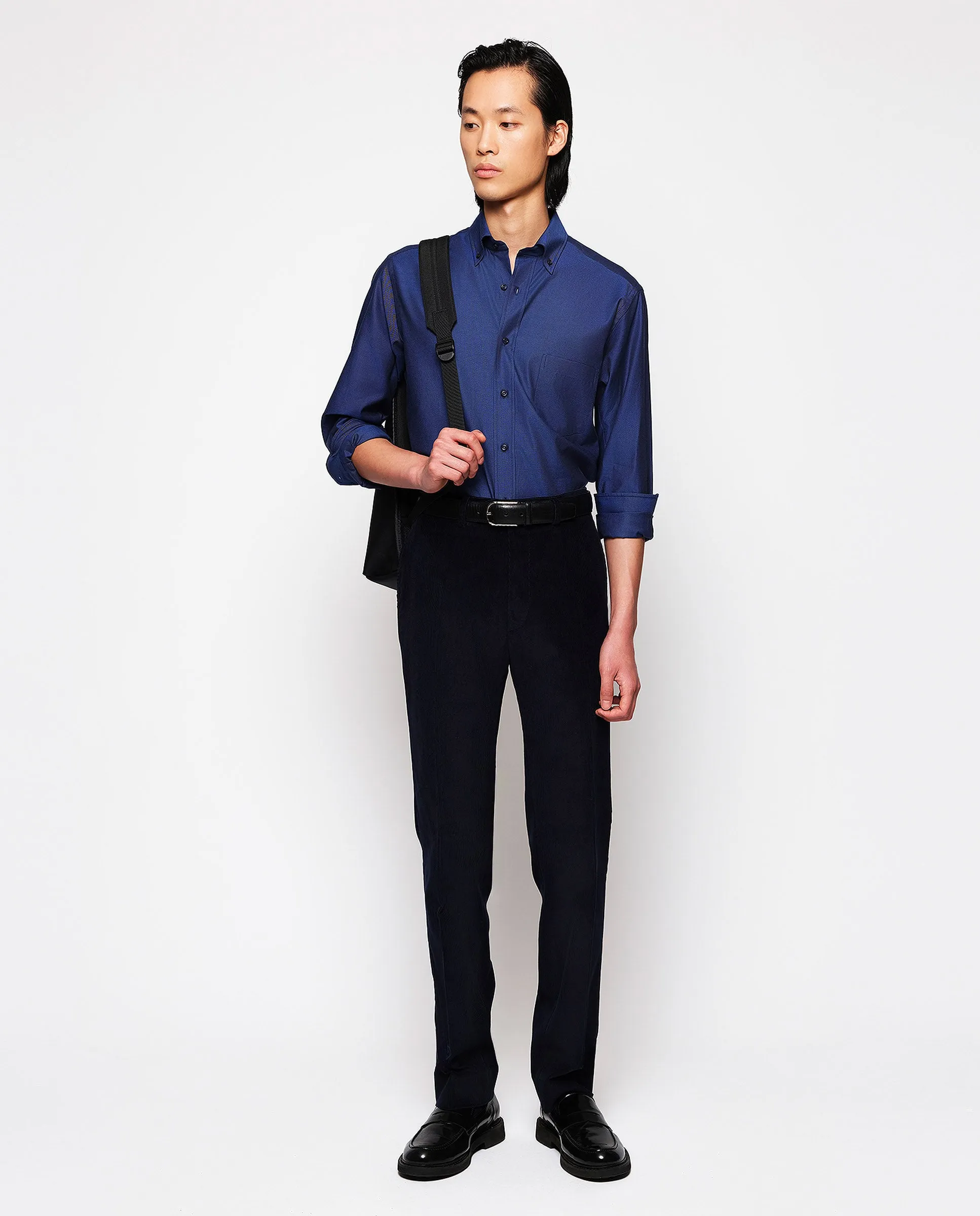 Camisa casual azul de algodón oxford