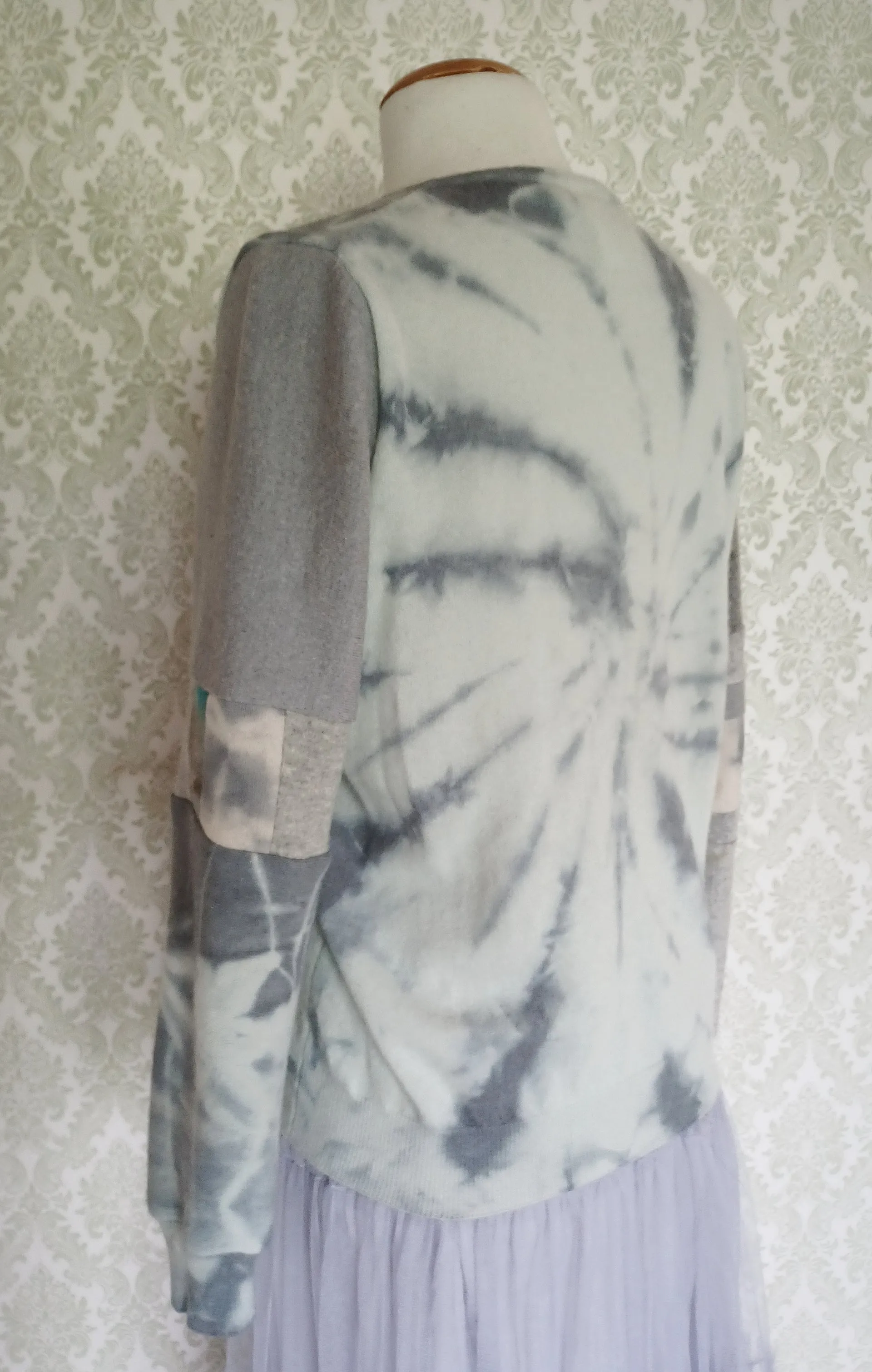 Fluffy Clouds Tie Dyed Cashmere Cardigan - MEDIUM