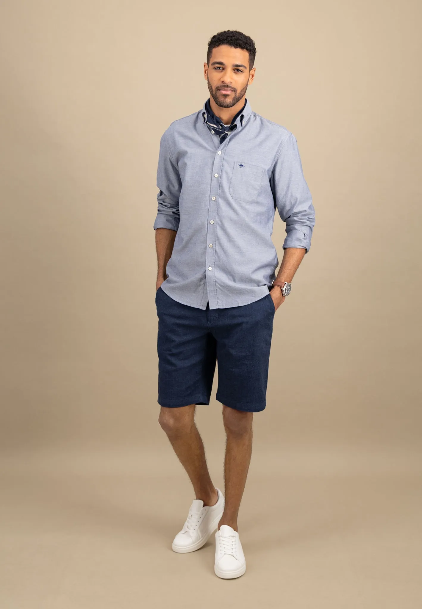 Hemd aus Baumwolle mit Button-Down-Kragen