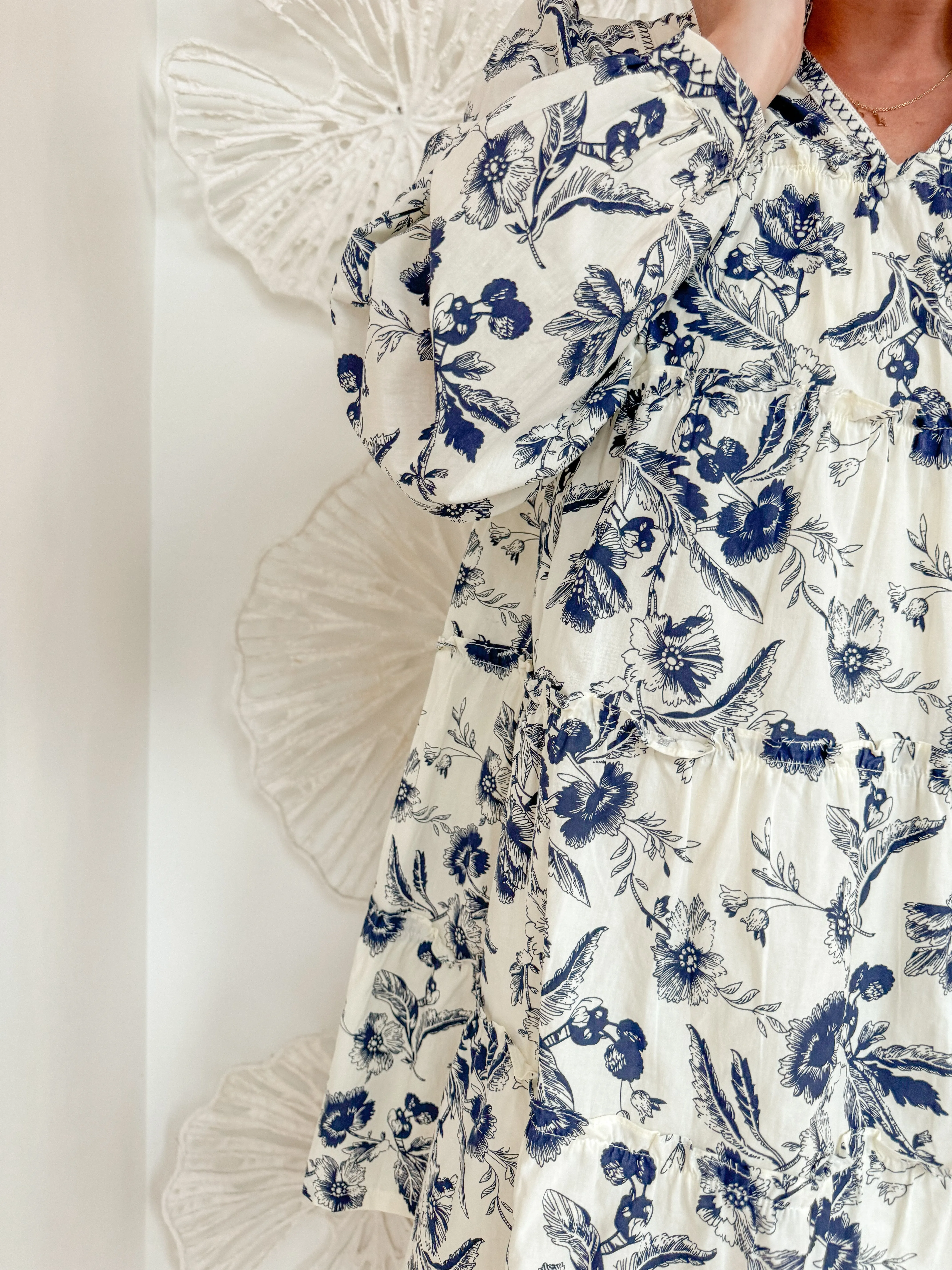 Ivory/Navy Floral Mini