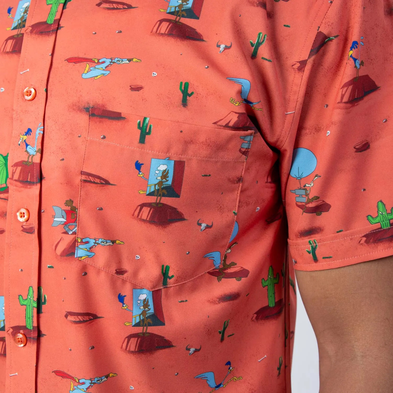 Looney Tunes "Canyon Chase" – KUNUFLEX Short Sleeve Shirt