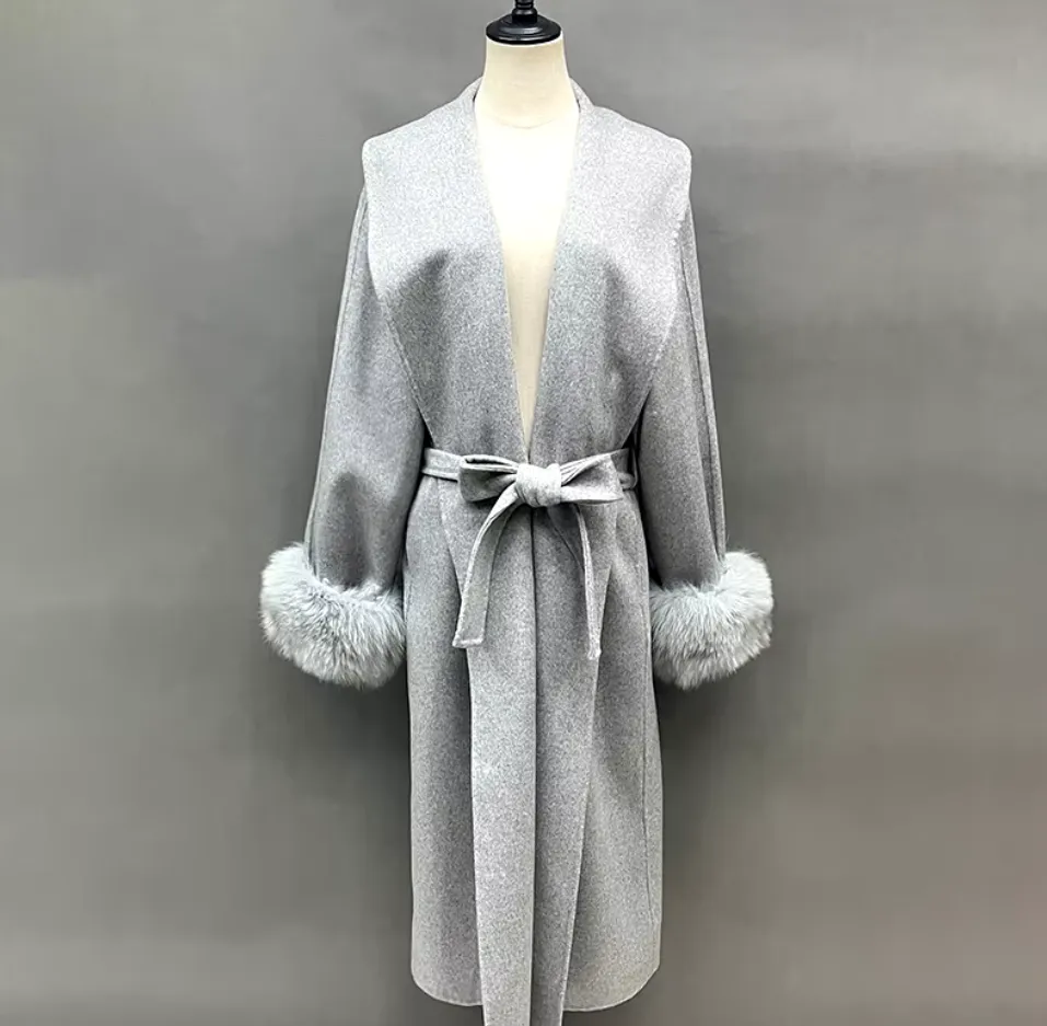 Loray | Cashmere Wool Coat with Fox Fur Cuffs
