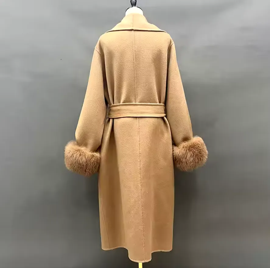 Loray | Cashmere Wool Coat with Fox Fur Cuffs