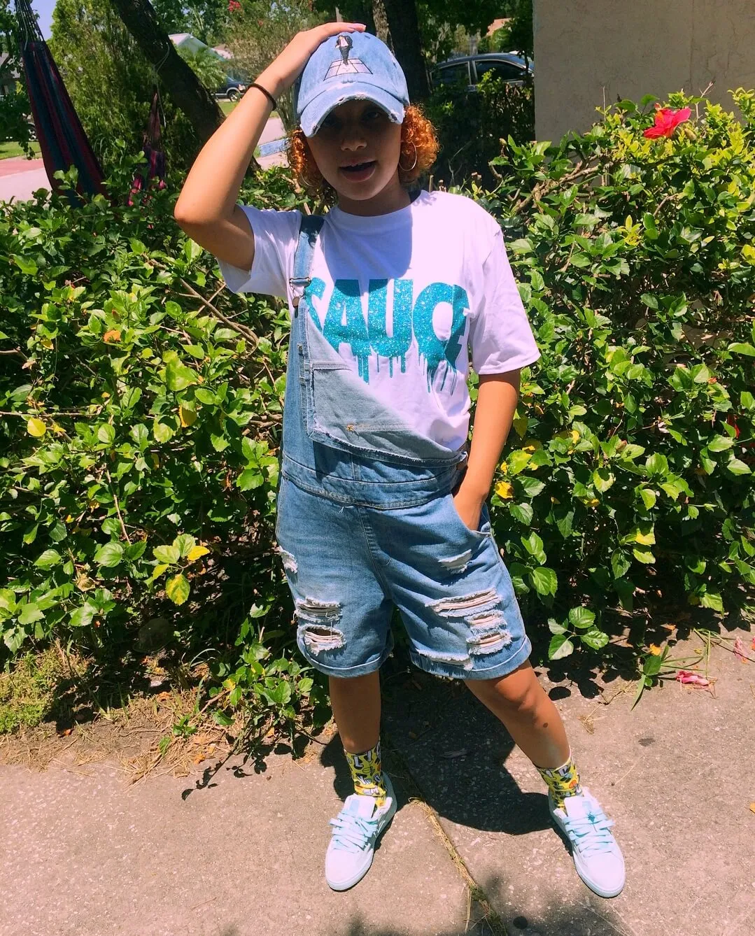 Mermaid Blue Glitter Sauce | White Tee