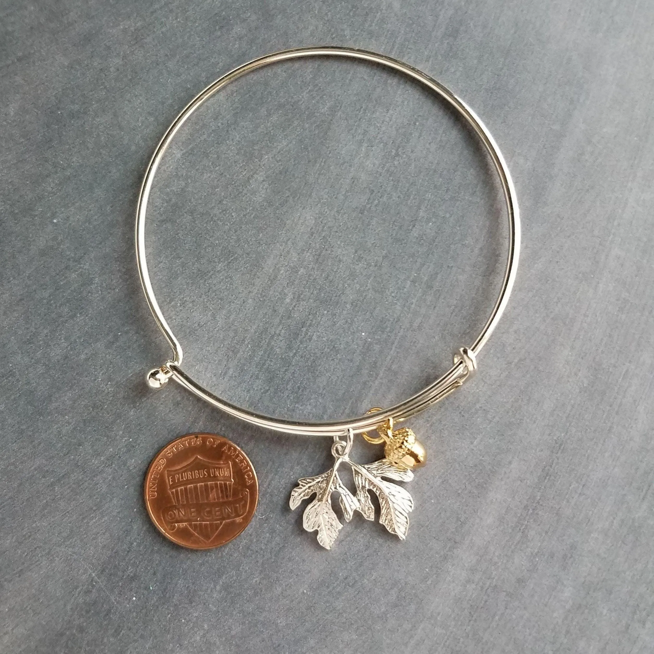 Oak Tree Bracelet, silver leaves charm, small gold acorn, acorn bracelet, leaves bangle, autumn bracelet, fall birthday gift, tree woods