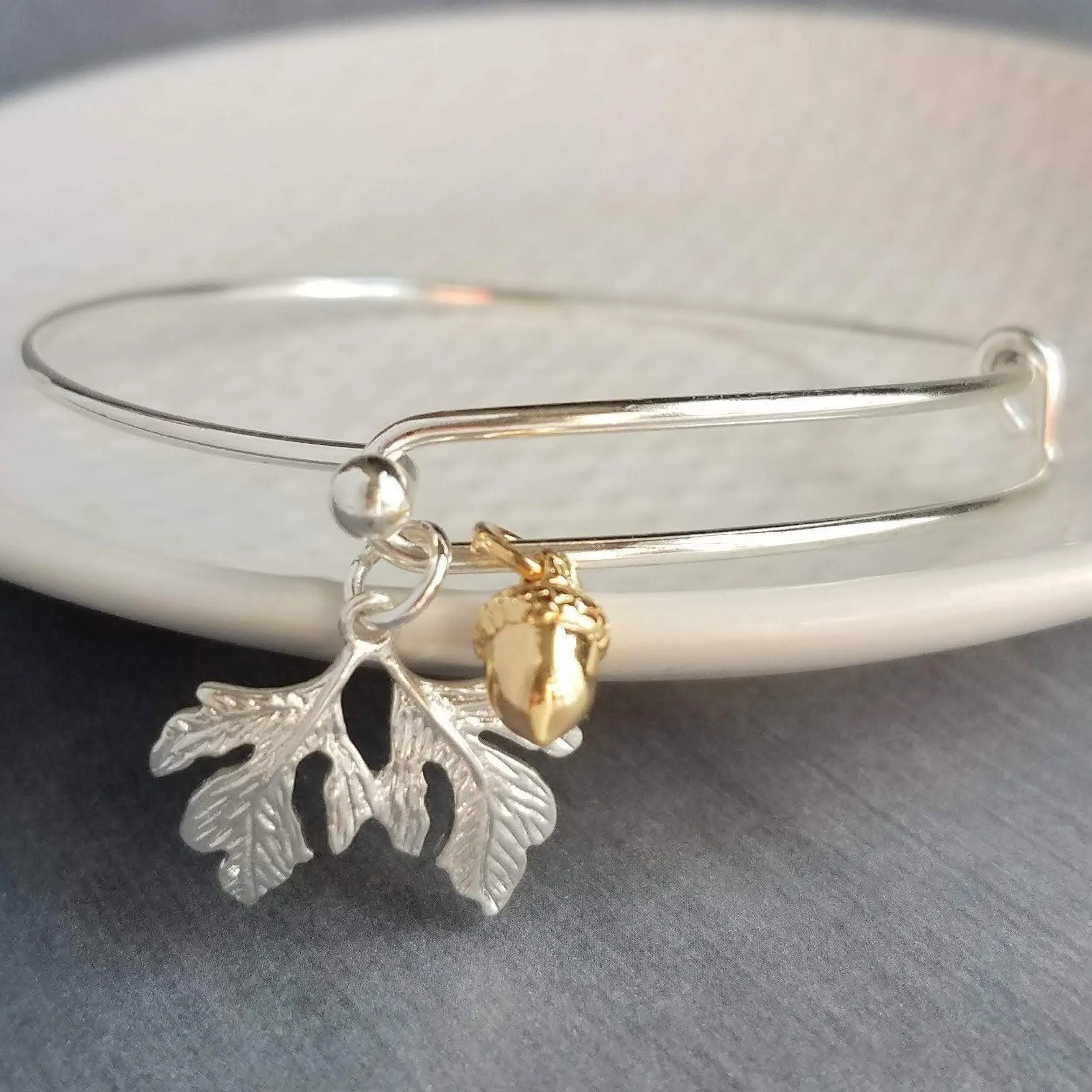 Oak Tree Bracelet, silver leaves charm, small gold acorn, acorn bracelet, leaves bangle, autumn bracelet, fall birthday gift, tree woods