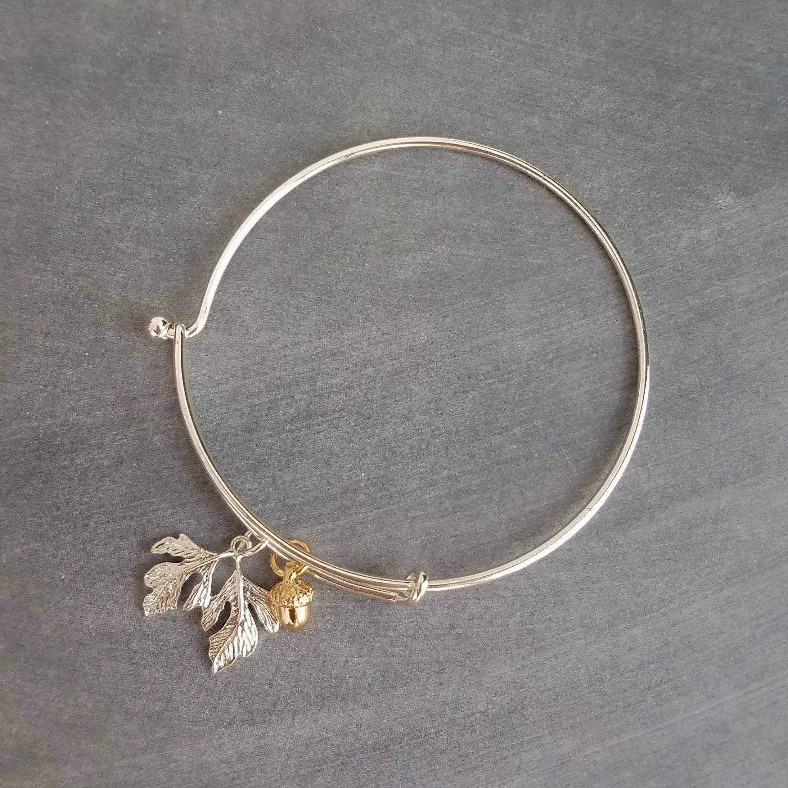 Oak Tree Bracelet, silver leaves charm, small gold acorn, acorn bracelet, leaves bangle, autumn bracelet, fall birthday gift, tree woods