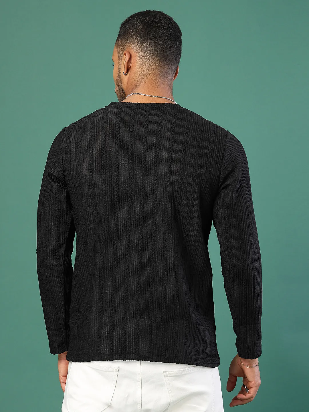 Polyester Knitted Slim Fit Round Neck T-Shirt