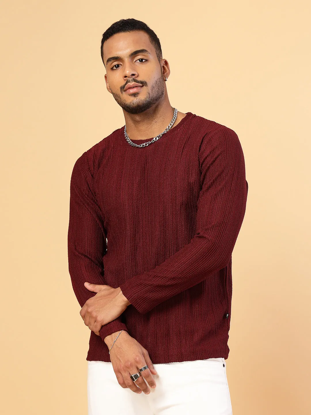 Polyester Knitted Slim Fit Round Neck T-Shirt