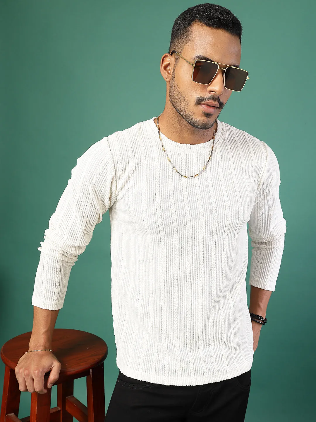 Polyester Knitted Slim Fit Round Neck T-Shirt