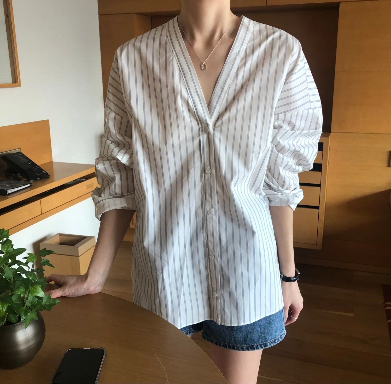 "V" Detailed Front & Back Stripe Button Down Shirts