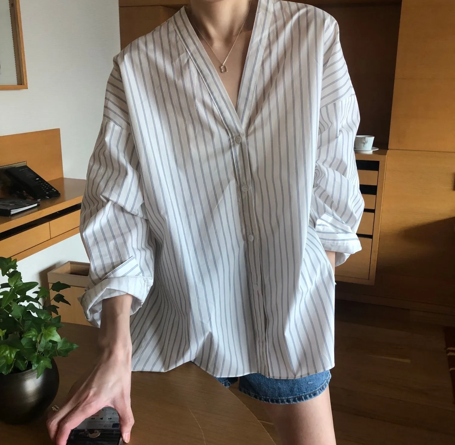 "V" Detailed Front & Back Stripe Button Down Shirts