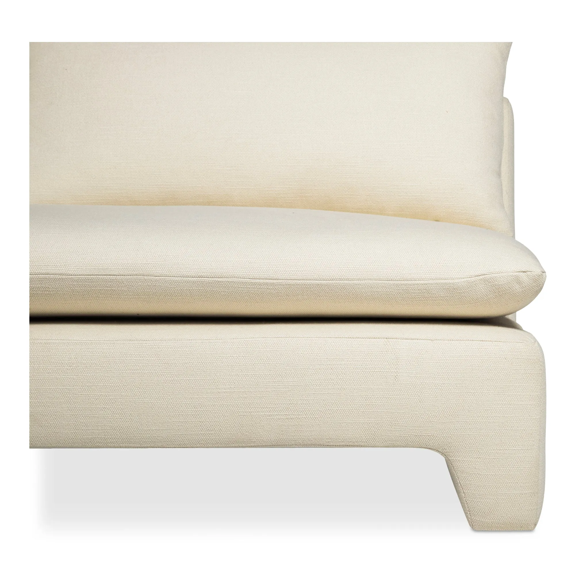 Retro-Chic Lounger with Padded Legs