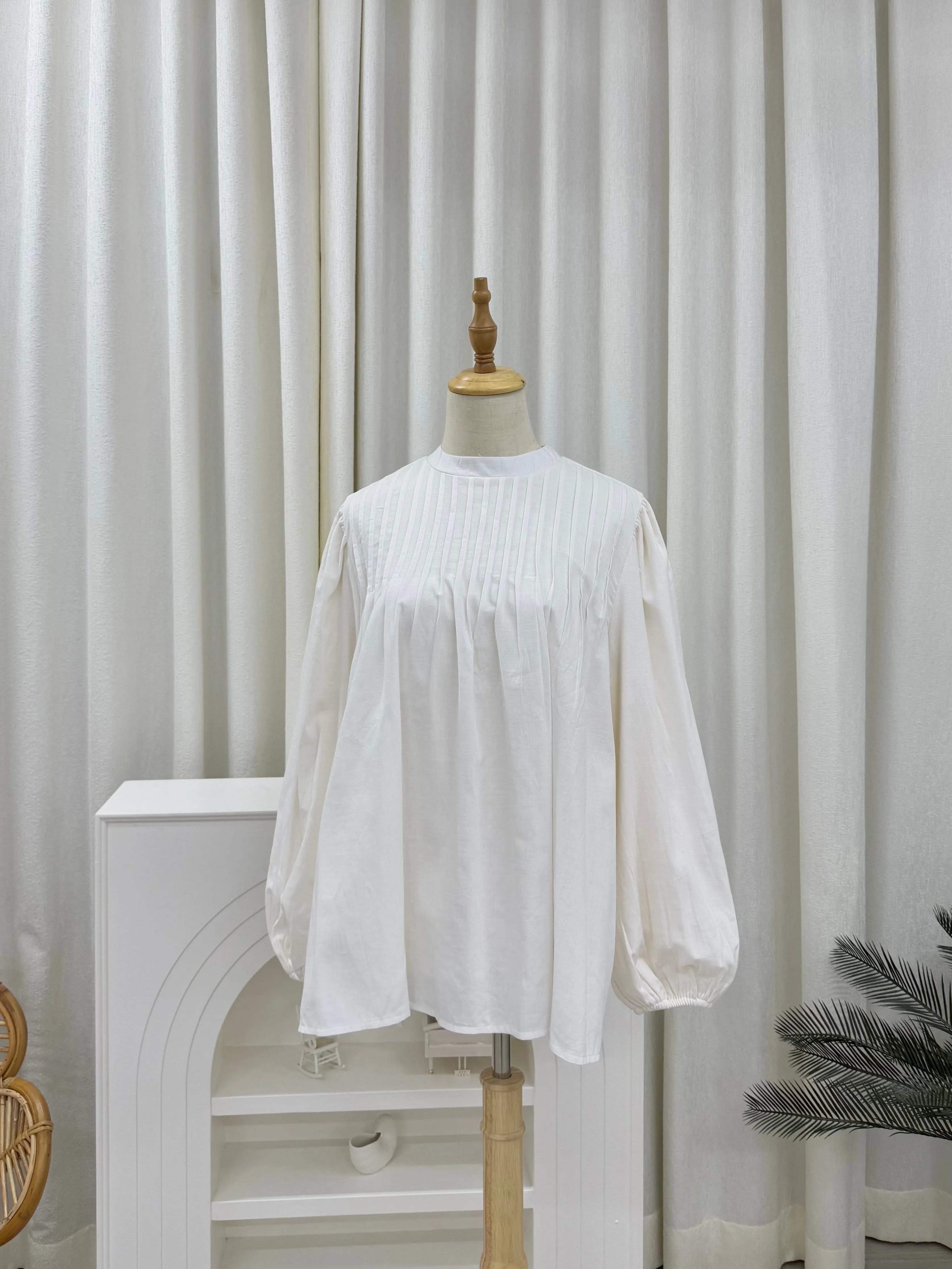 Rina Pleated Cotton Linen Top