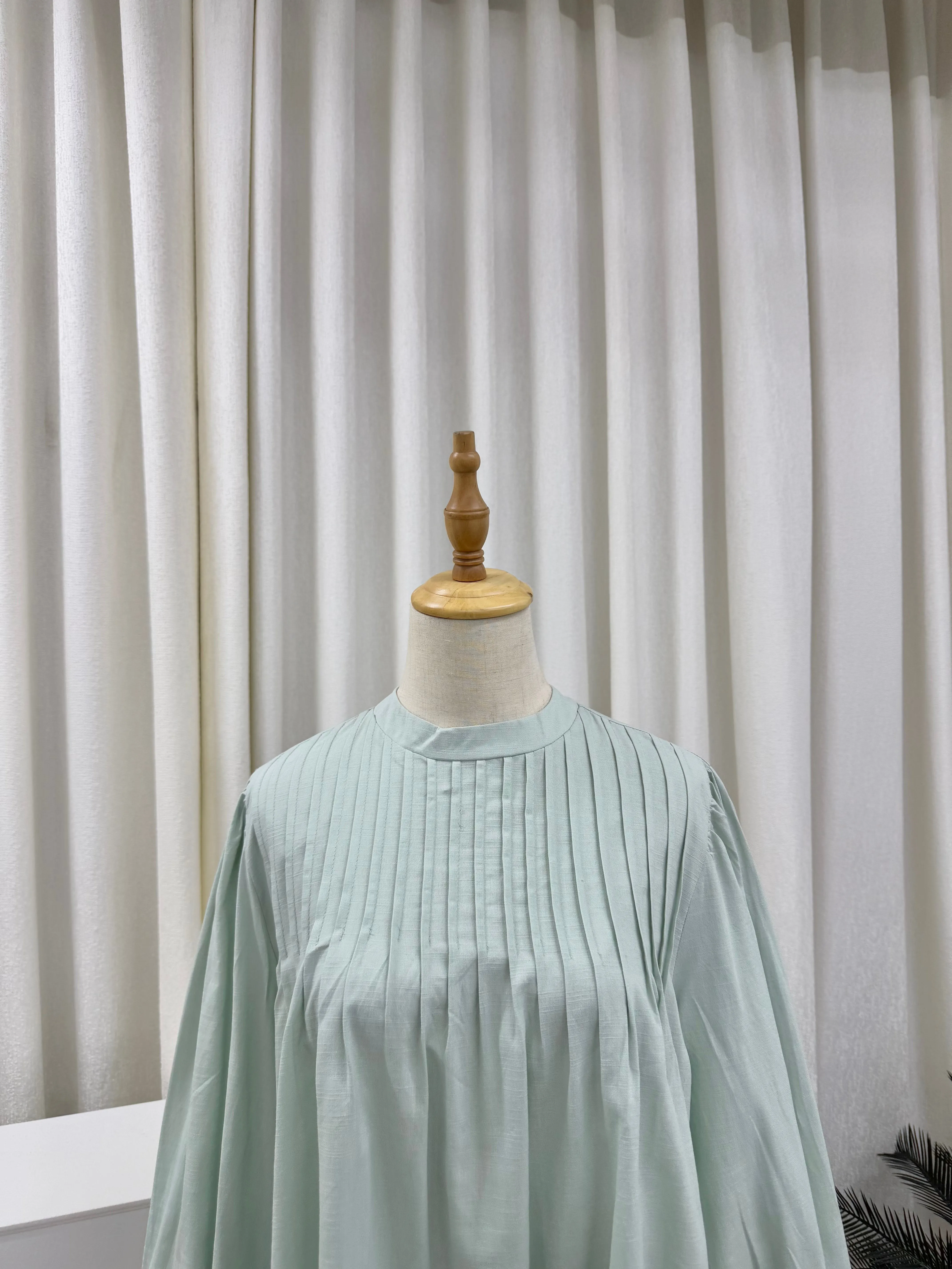 Rina Pleated Cotton Linen Top