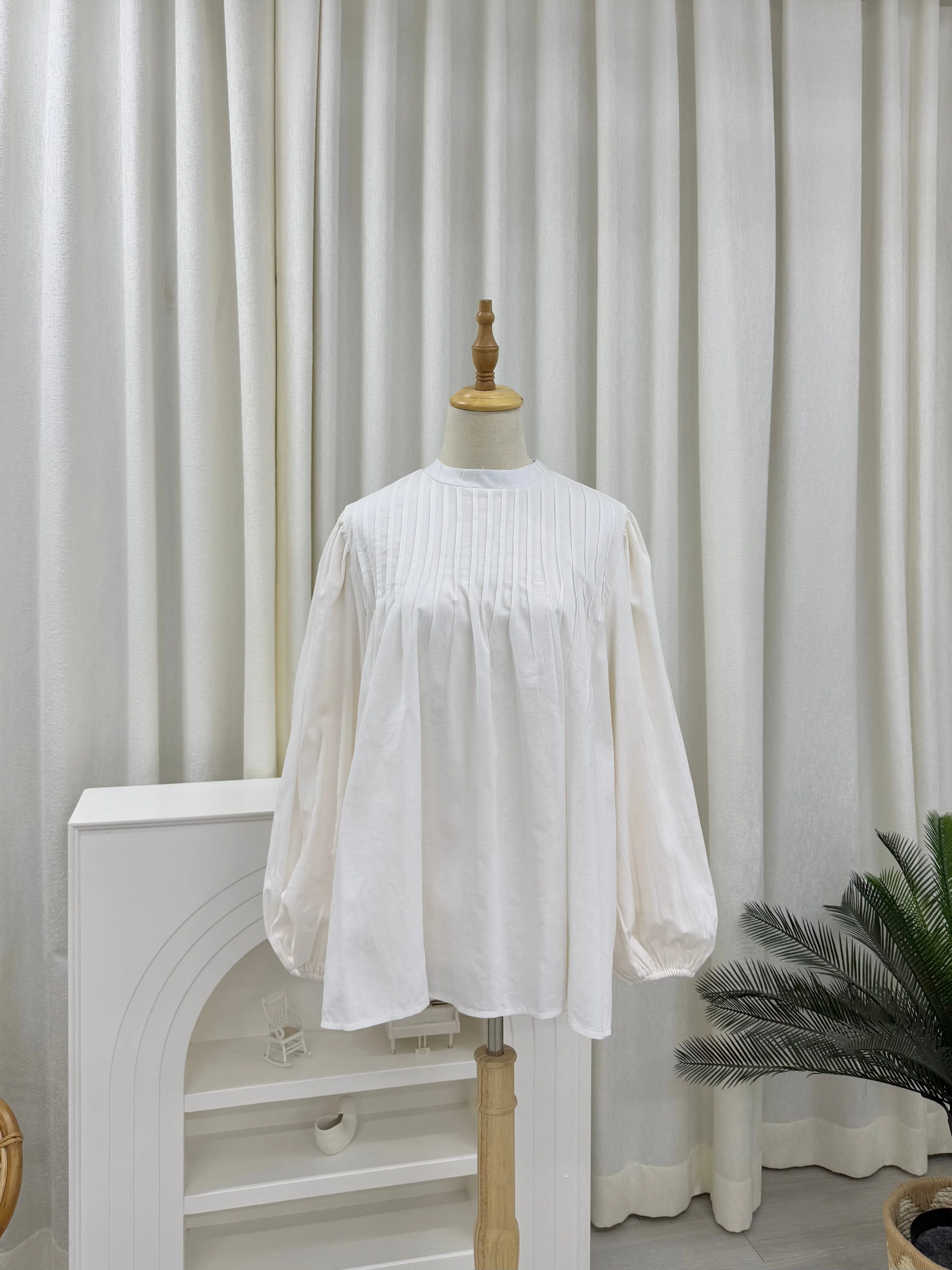Rina Pleated Cotton Linen Top