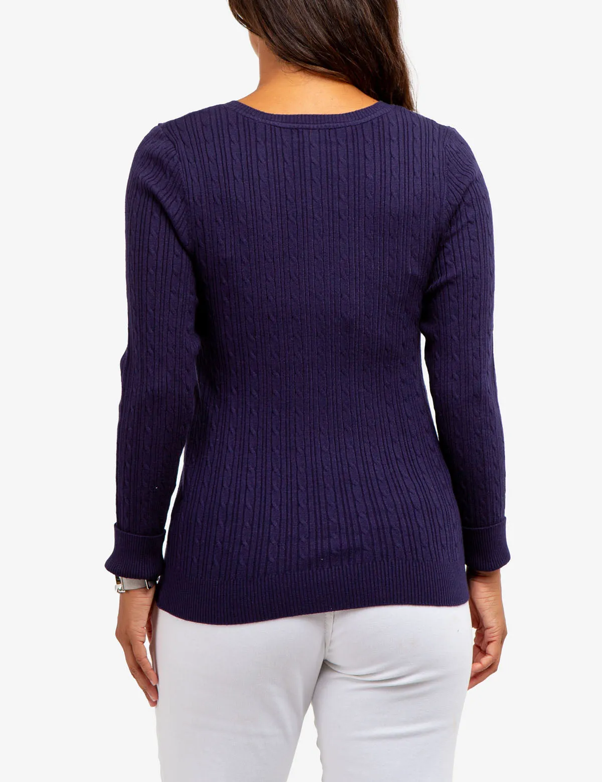 SOFT CABLE V-NECK SWEATER