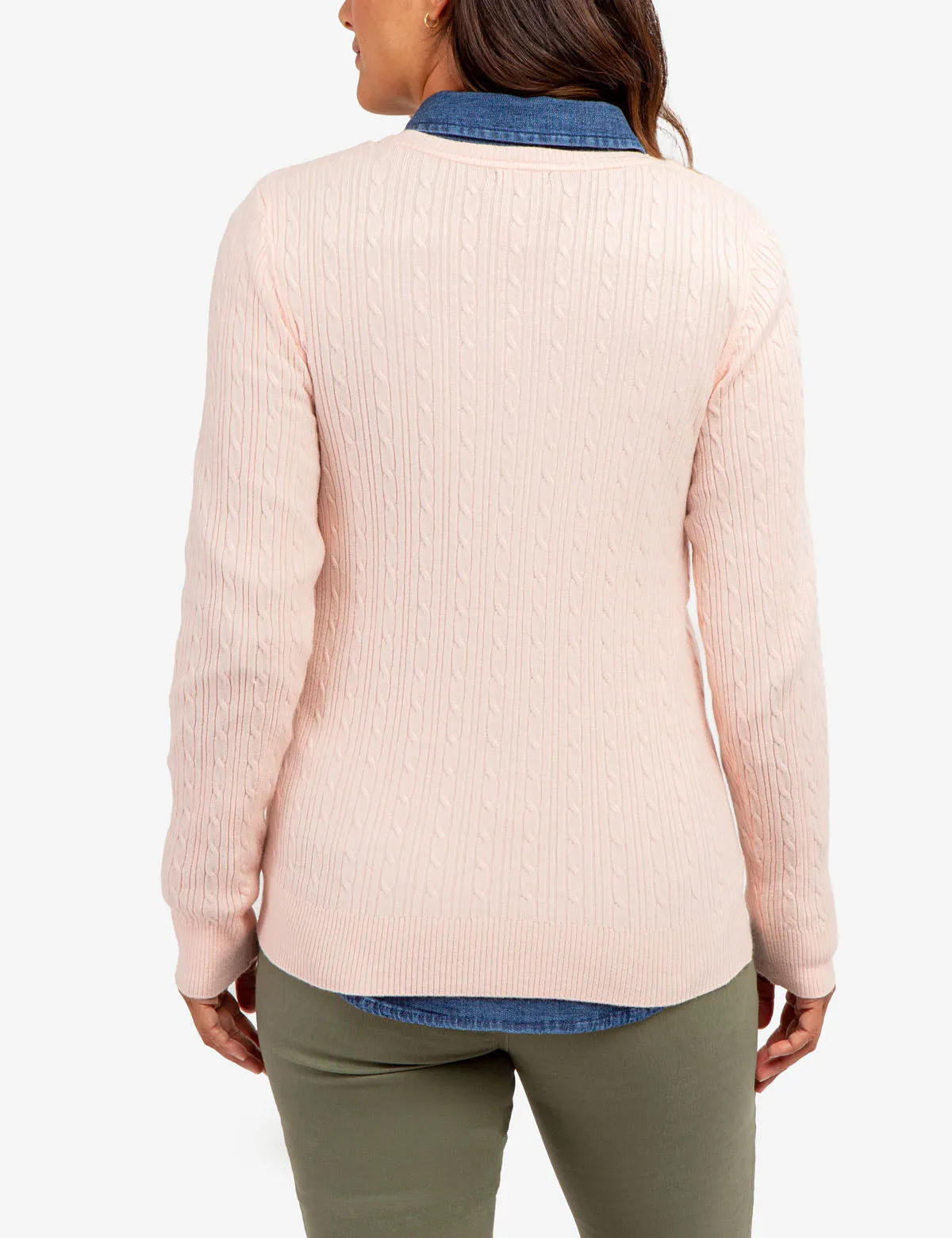 SOFT CABLE V-NECK SWEATER