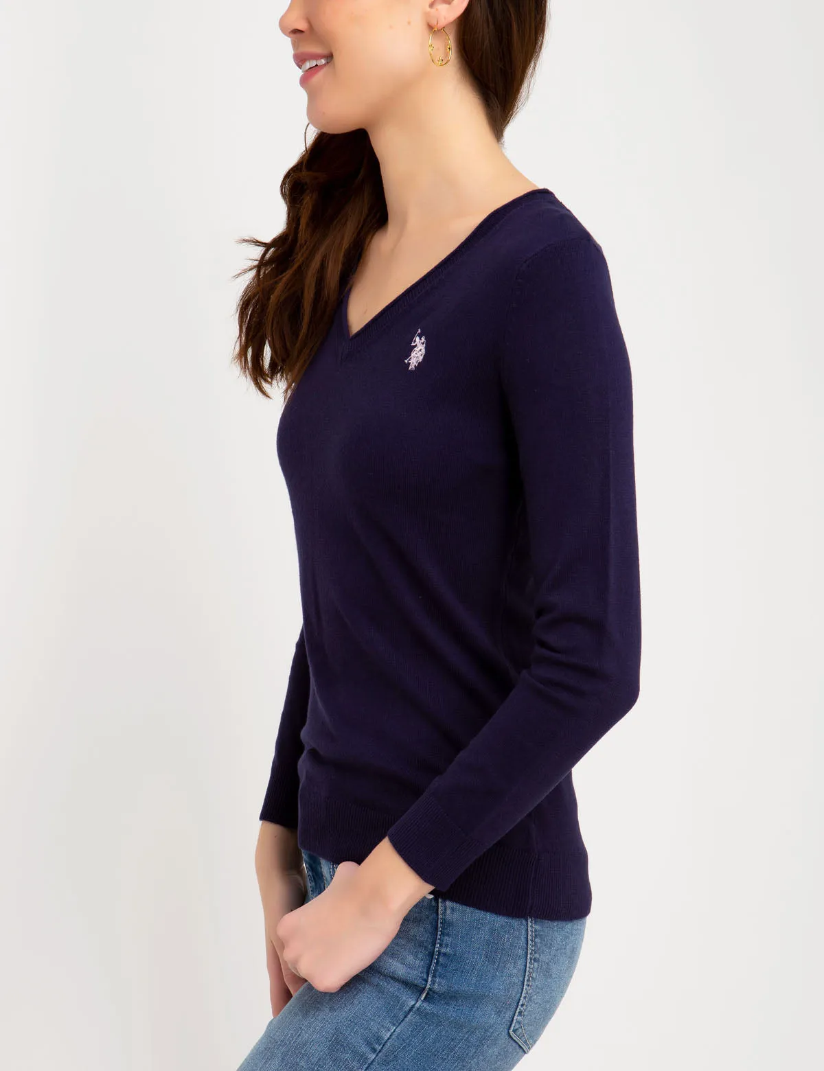 SOLID V-NECK SWEATER