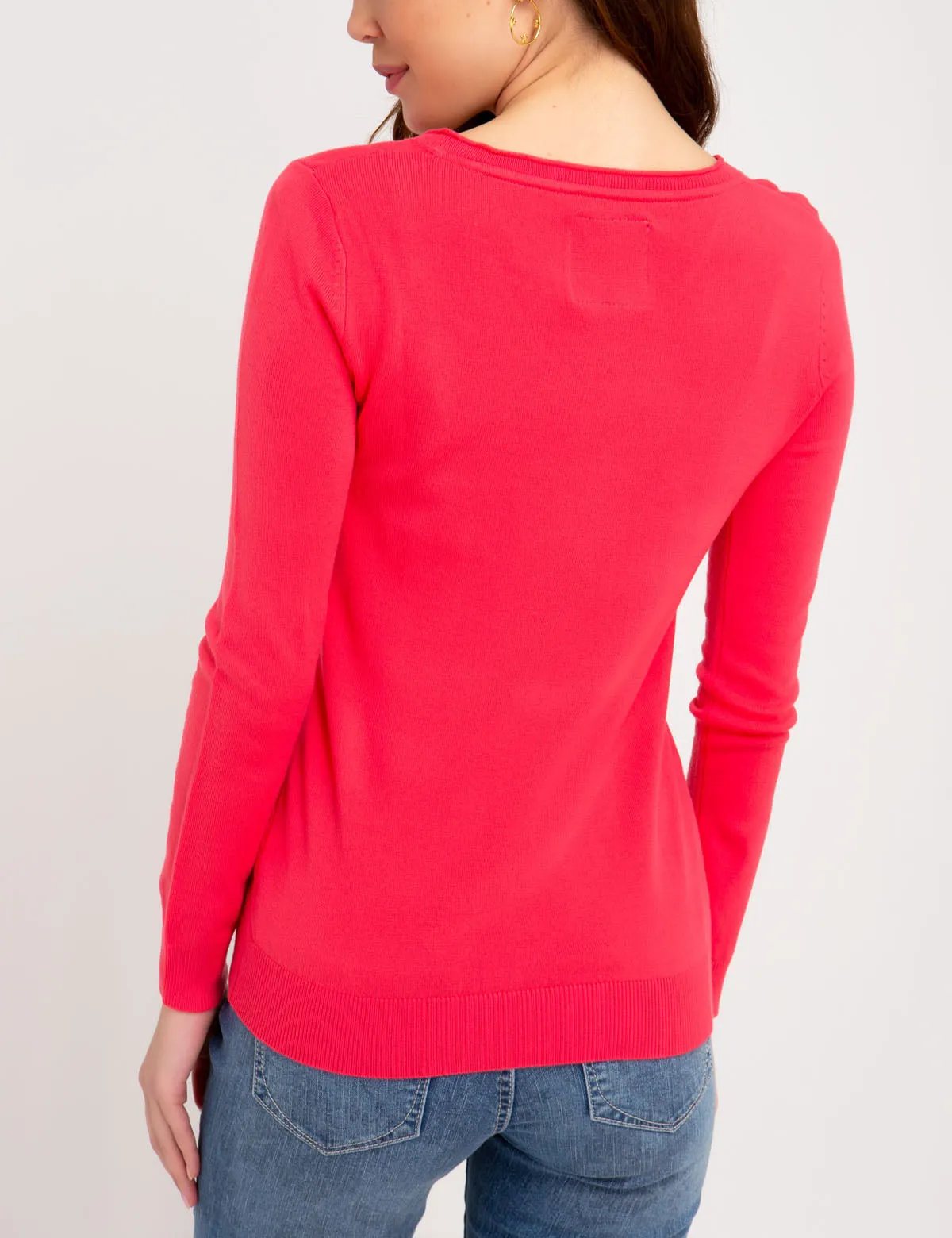 SOLID V-NECK SWEATER