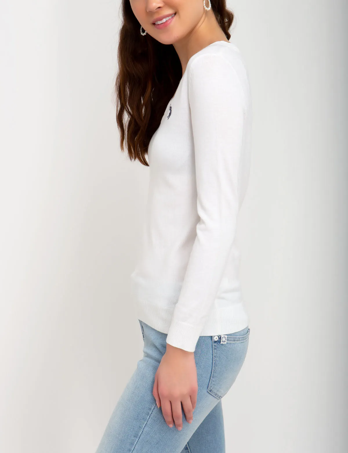 SOLID V-NECK SWEATER
