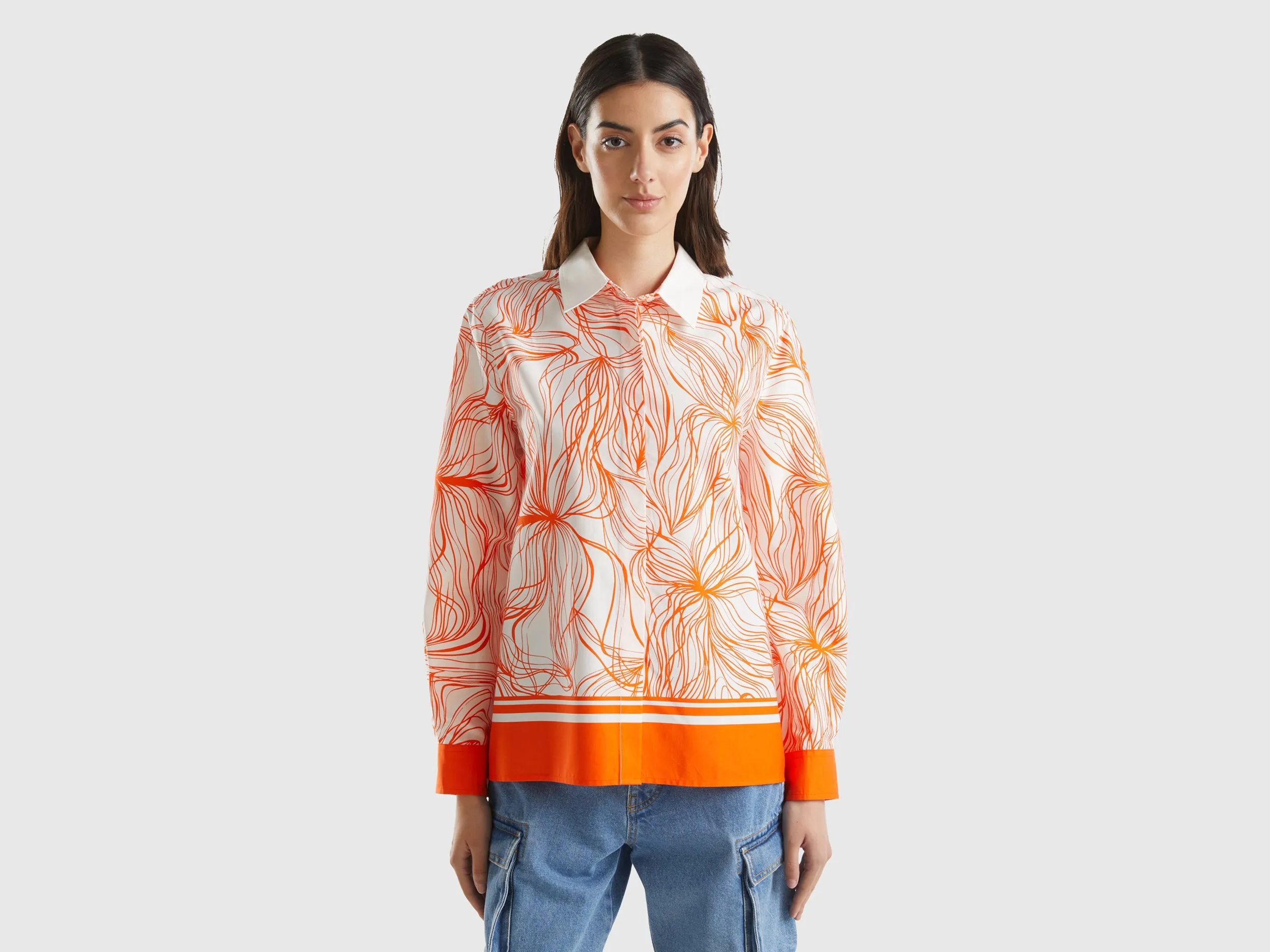 Spread Collar WoMen's Printed Shirt