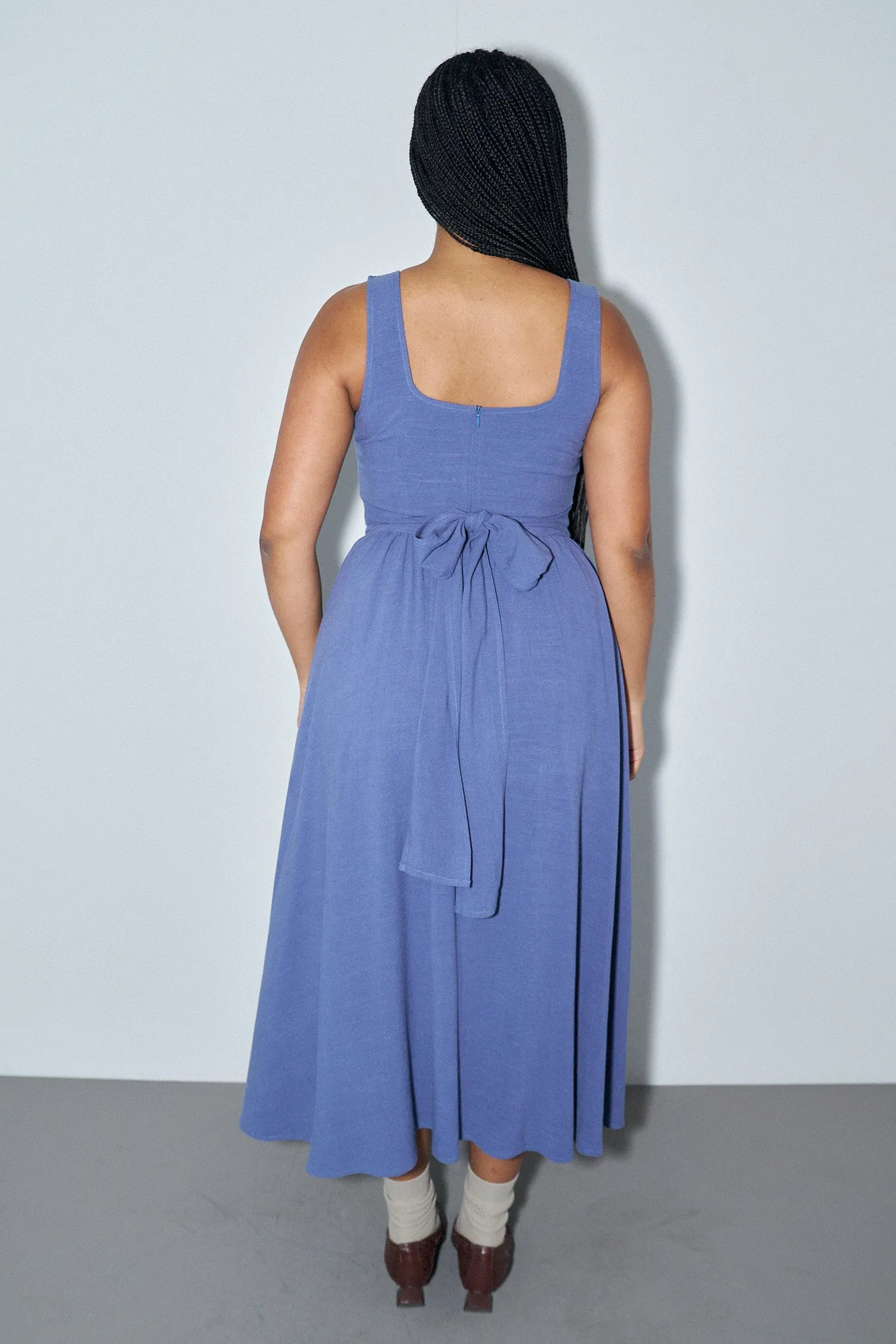 Tradwife Soft Linen Dress Blue