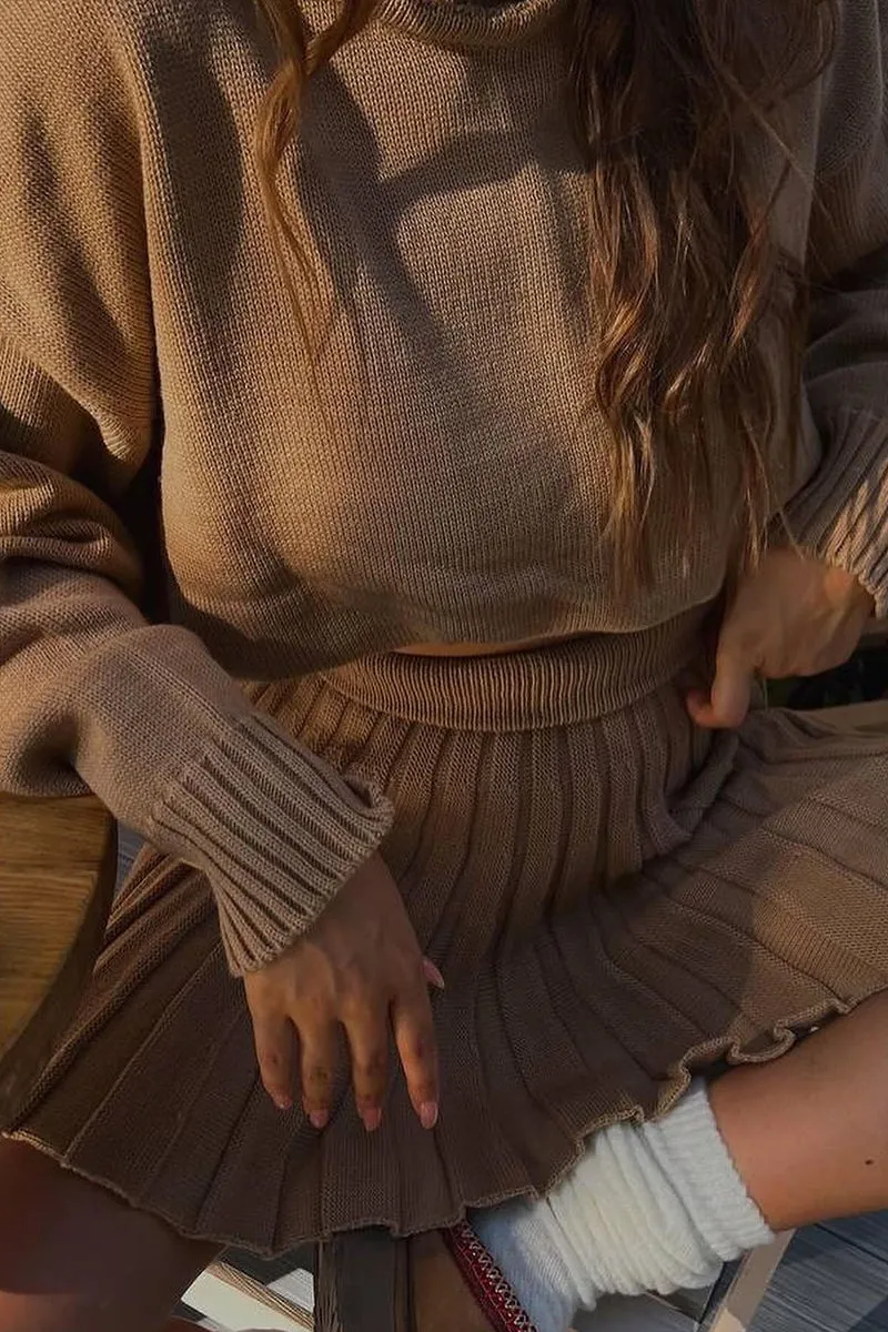 UJ0219 Sweater and Knitted Skirt Set