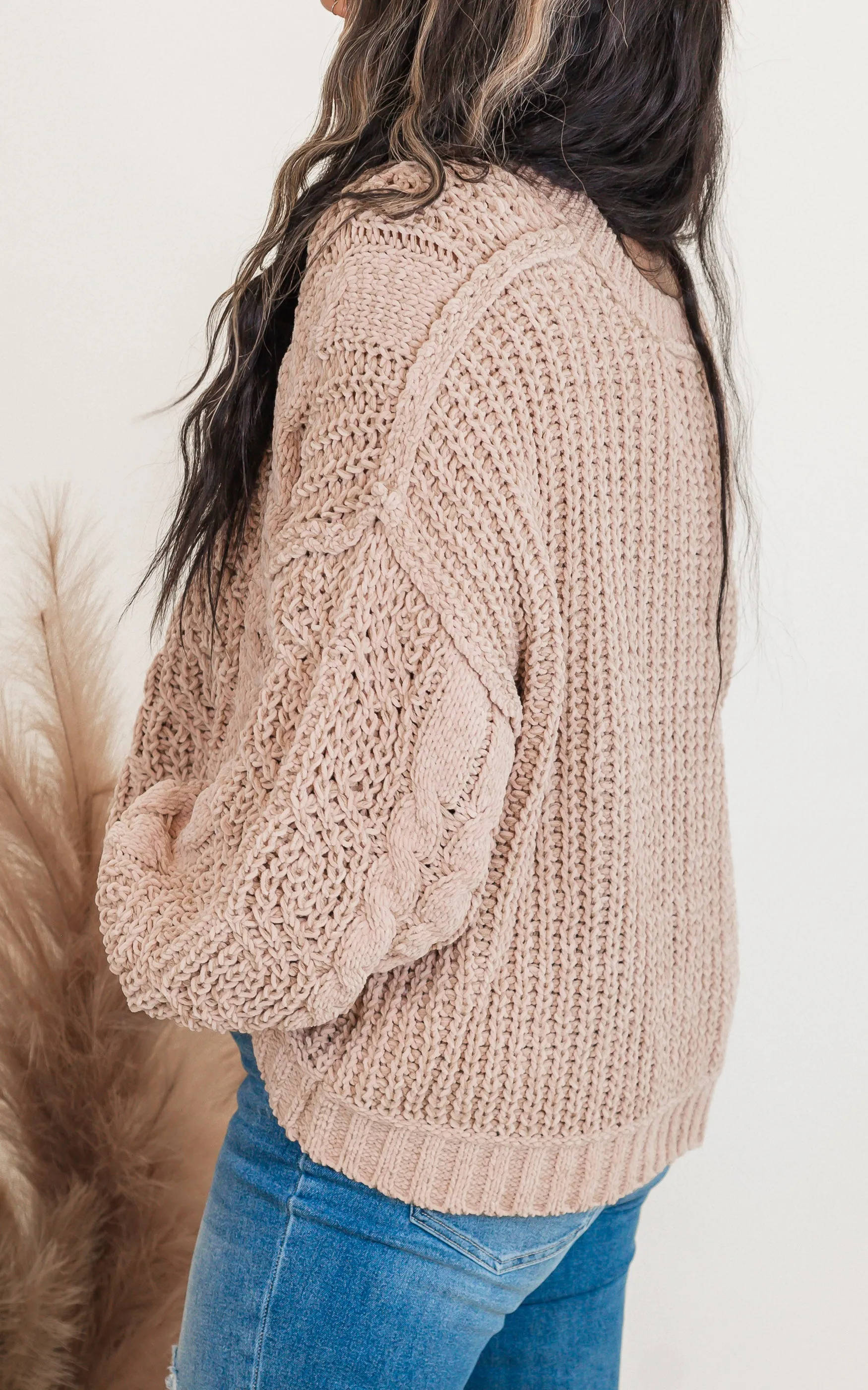 V-Neck Cropped Chanille Sweater | POL - Final Sale**