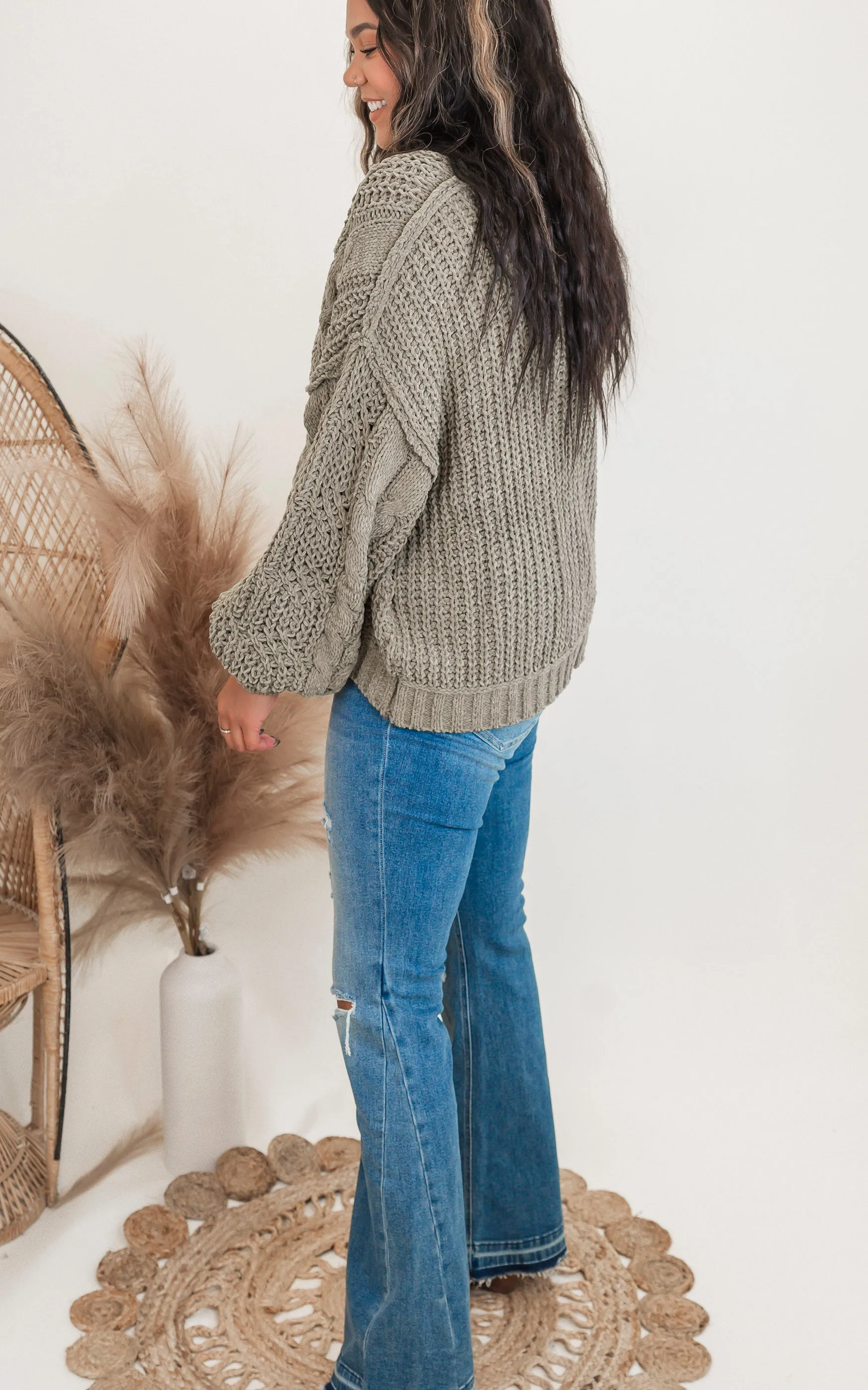 V-Neck Cropped Chanille Sweater | POL - Final Sale**