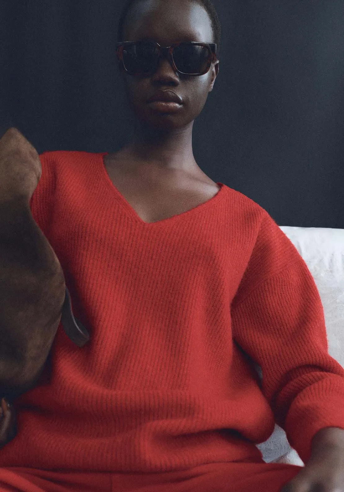 V-neck knit sweater - Red