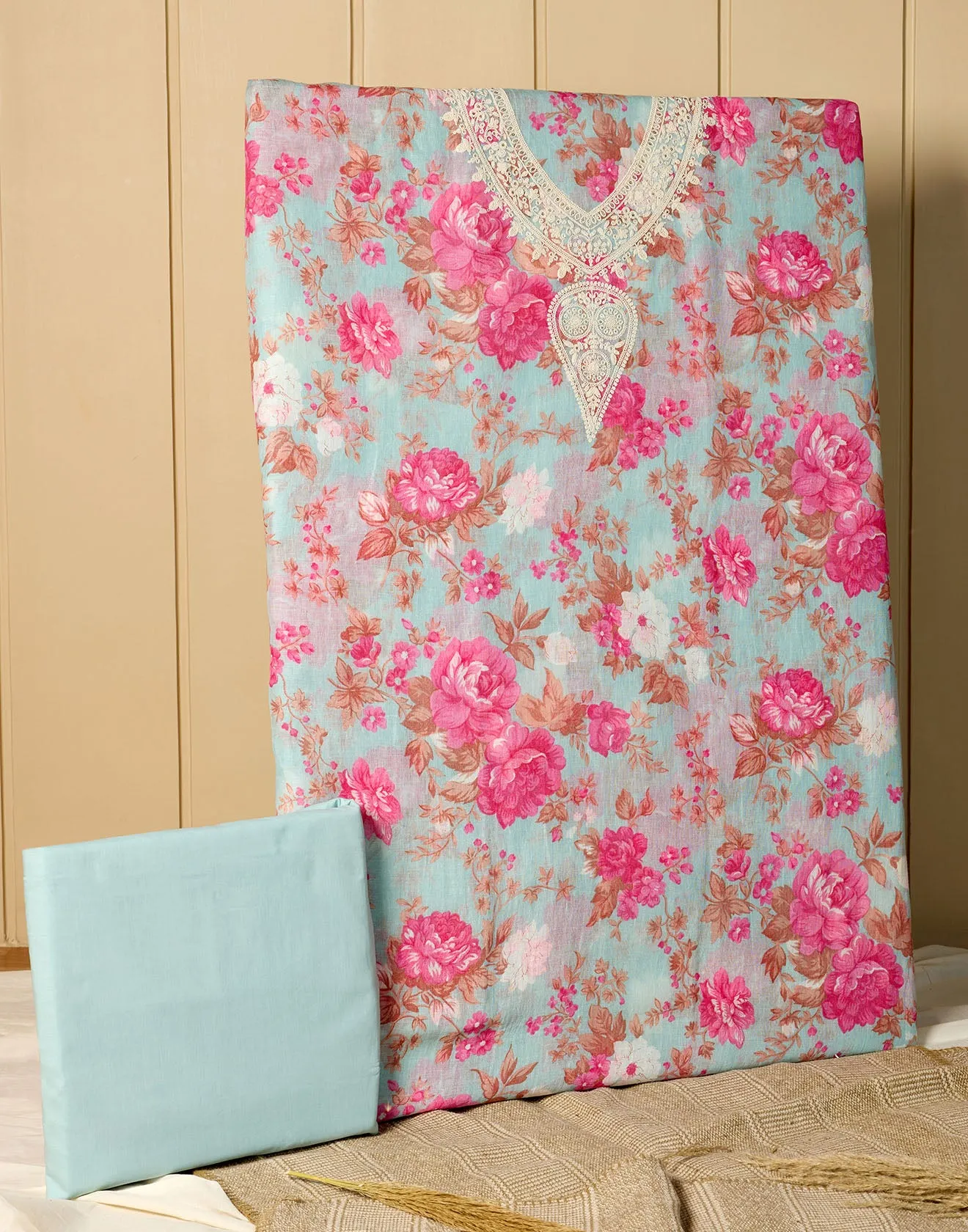 Vintage Charm Floral Printed Linen Unstitched Suit Set