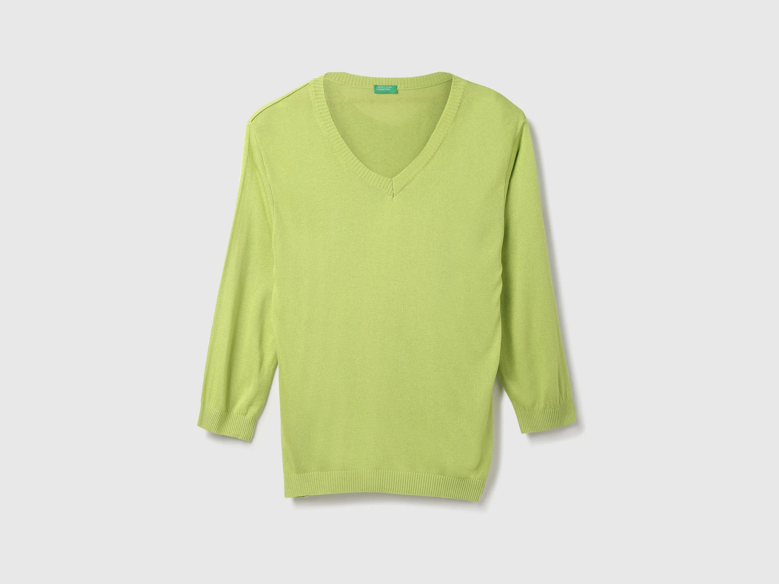 Viscose Solid V-Neck Women Sweaters